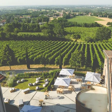 Bed & Breakfast Oinoe 3*