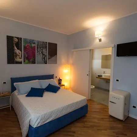 Oinoe Bed & Breakfast 3*